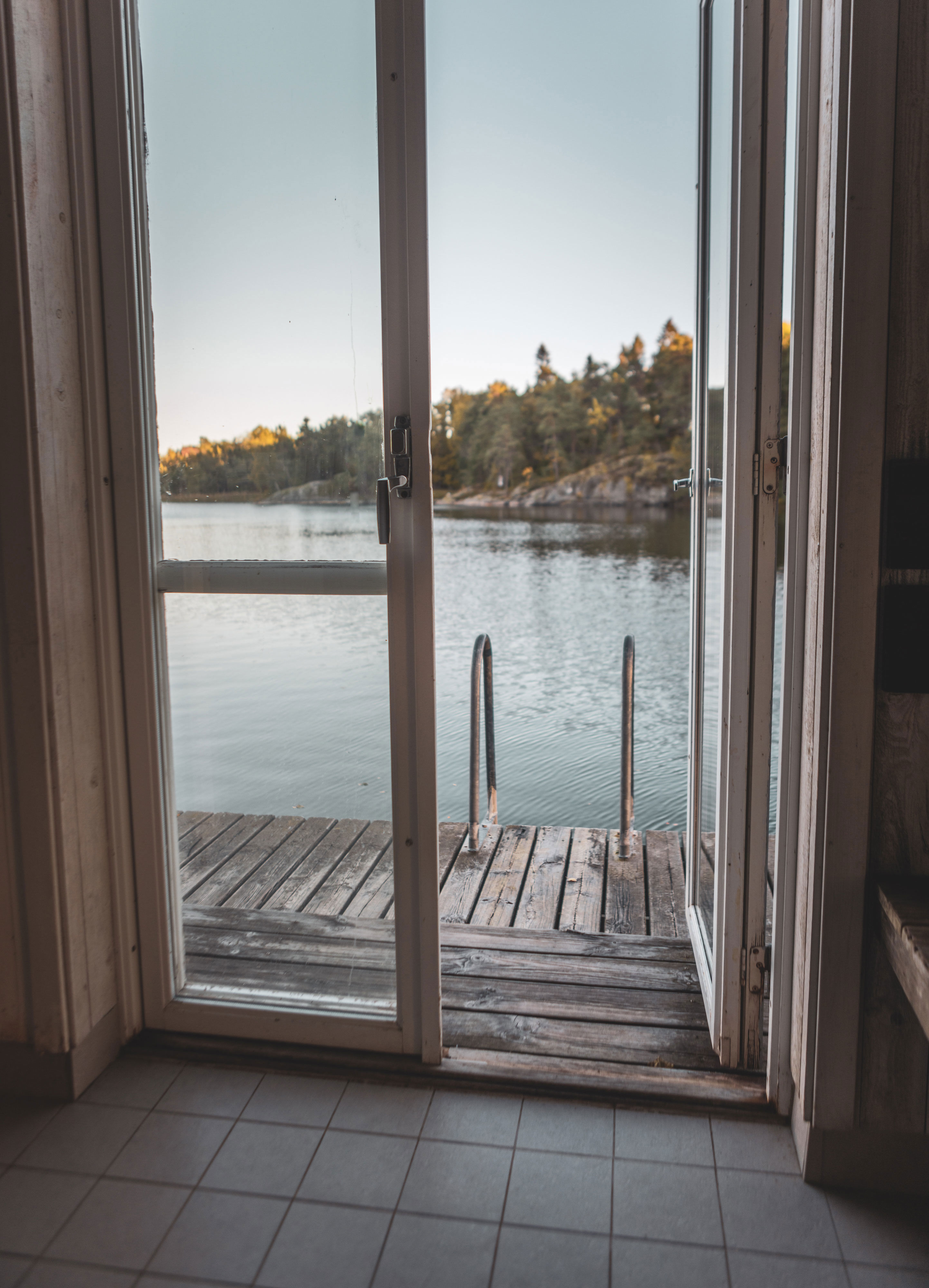 Vedeldad bastu i Stockholms skärgård