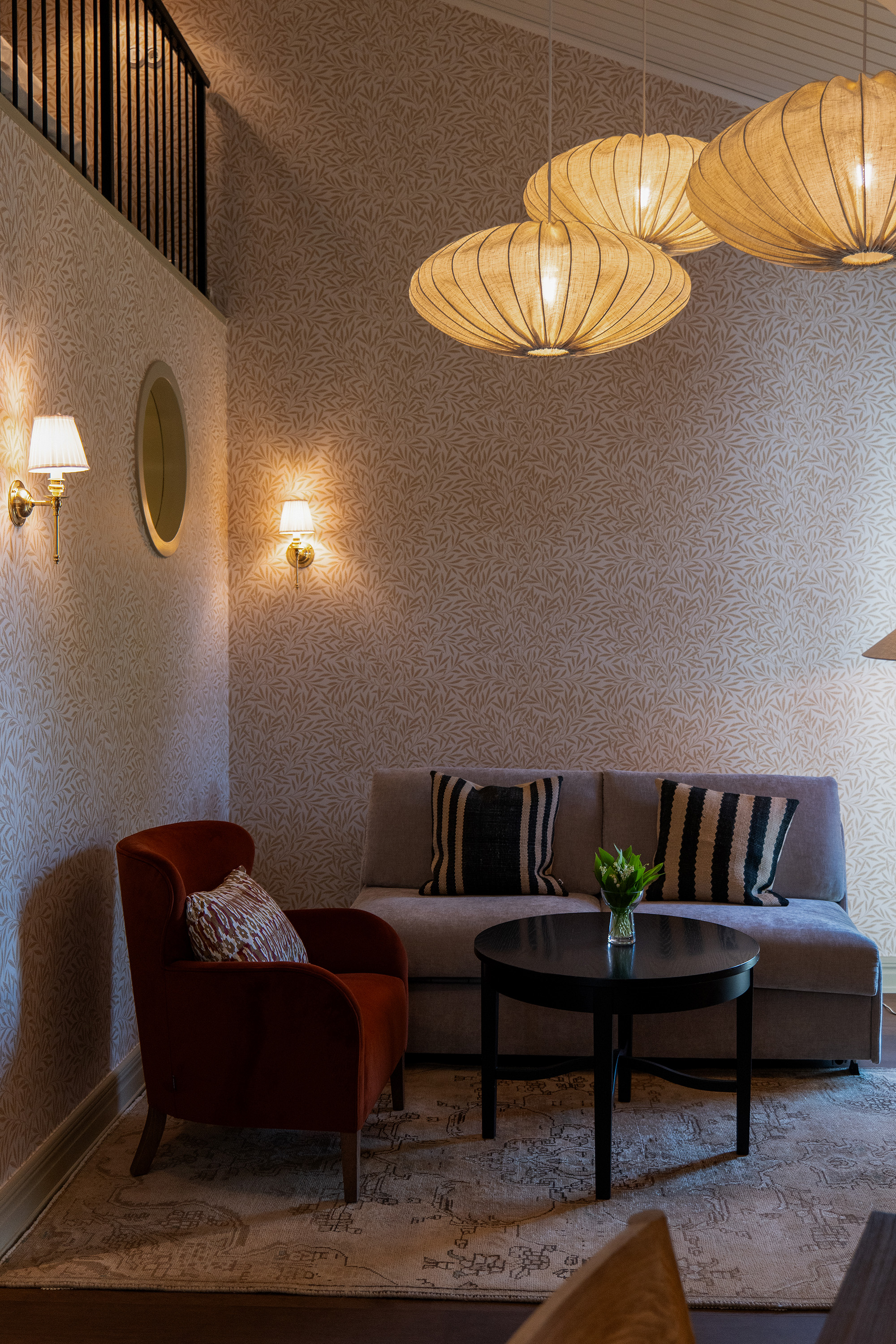 Sittgrupp i hotellsvit