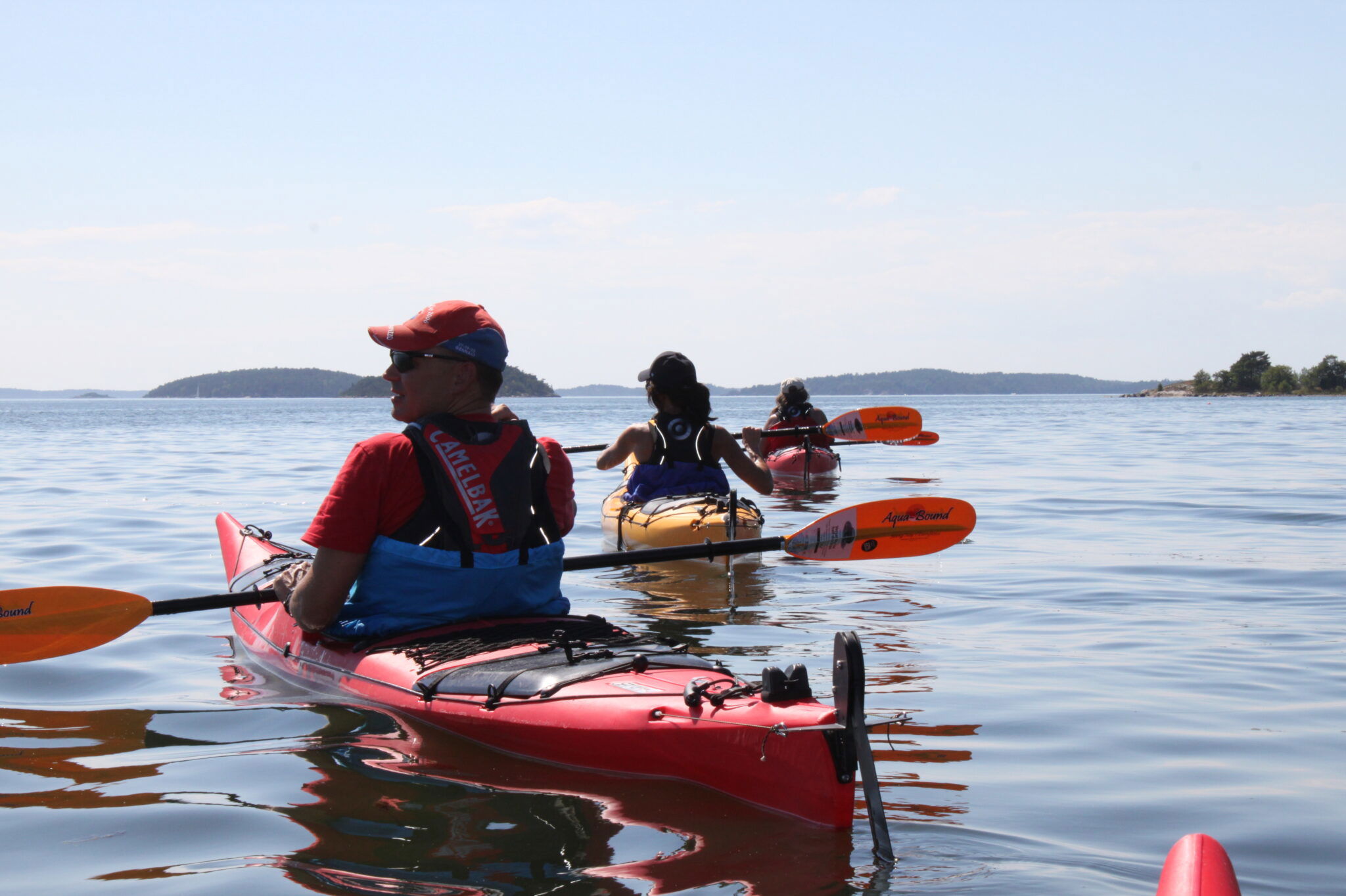 Paddla kajak tillsammans med guide i Stockholms skärgård