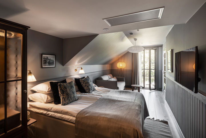 Rymligt hotellrum på spahotell